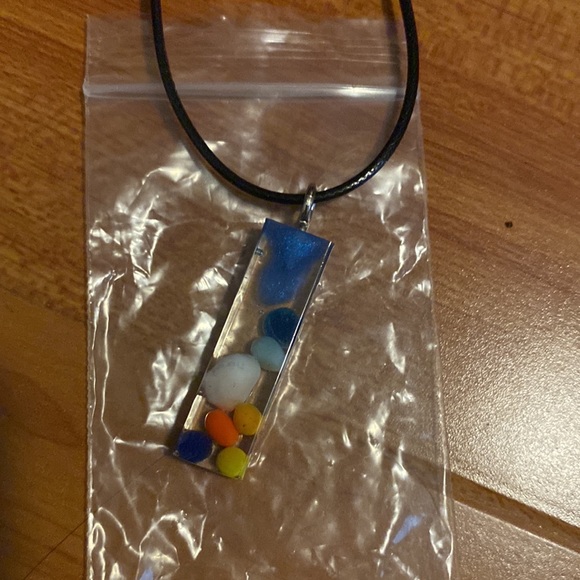 NECKLACES - Picture 5 of 10